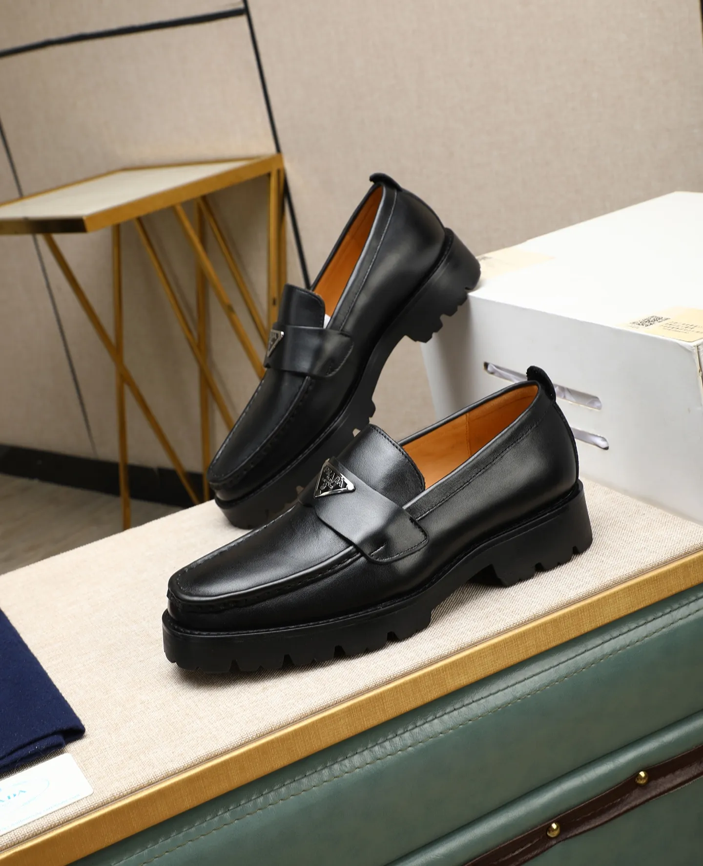 Men's men's shoes 💰540 (water-dyed cow leather) 📛📛PRADA high-end 20 counter latest model formal business leather shoes 👔 original version of the highest quality! Imported from Italy🇮🇹First layer calfskin fabric➕Cowhide lining Original outsole Formal size: 38➖45